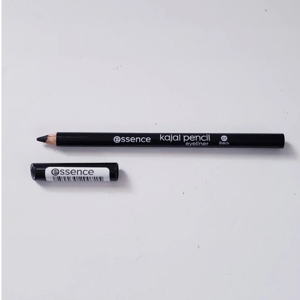 ESSENCE KAJAL PENCIL